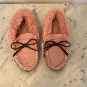 Pink J Crew outlet plush slippers